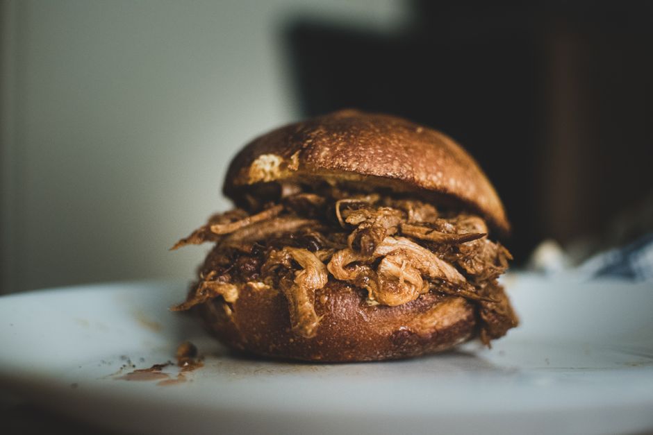 Pulled Pork in a Slow Cooker (Time & Temp)